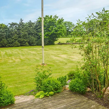 Lovely In With Wifi Holiday home *